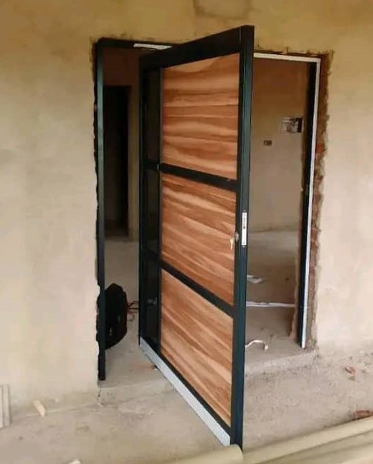 Pivot door - pyvot4